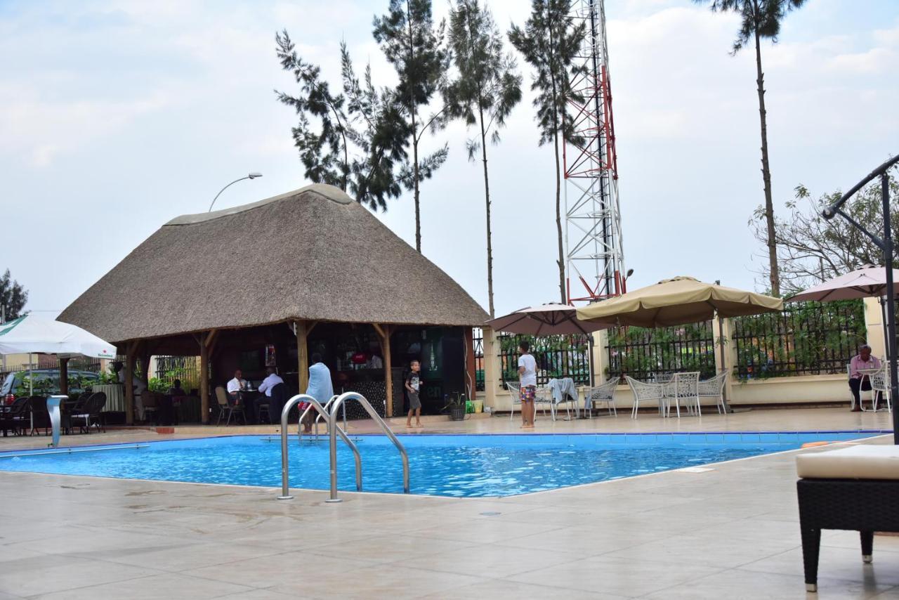 Great Seasons Hotel คิกาลี ภายนอก รูปภาพ