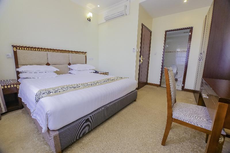 Great Seasons Hotel คิกาลี ภายนอก รูปภาพ